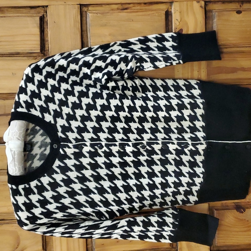 Pure Cashmere Only Mine 2 Ply Cashmere Button Up Sweater Small Black White